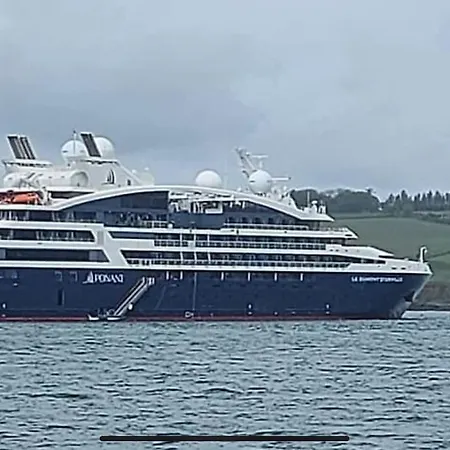 Apartman Ringrone 1st Floor Apartment, With Step Access Only Kinsale