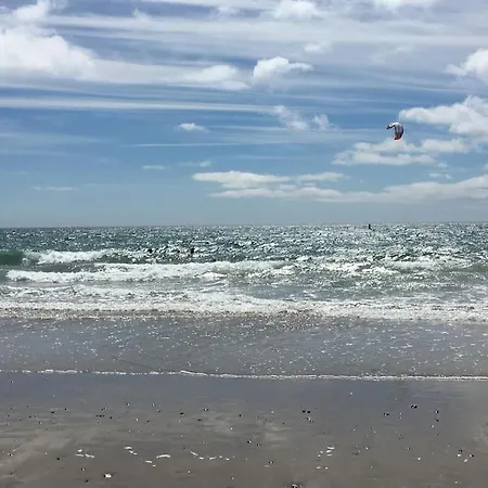 Ringrone 1st Floor Apartment, With Step Access Only Apartman Kinsale