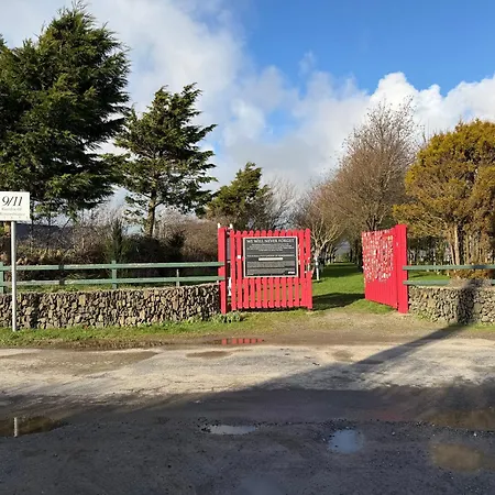 Ringrone 1st Floor Apartment, With Step Access Only Apartman Kinsale