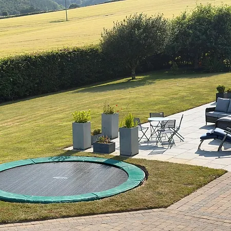 Ringrone 1st Floor Apartment, With Step Access Only Apartament Kinsale