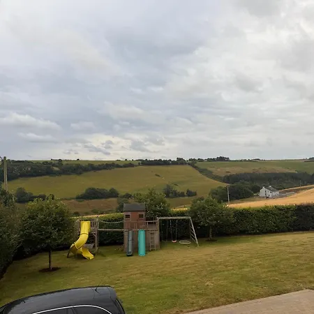 Ringrone 1st Floor Apartment, With Step Access Only Apartamento Kinsale