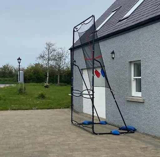 アパート Ringrone 1st Floor Apartment, With Step Access Only *