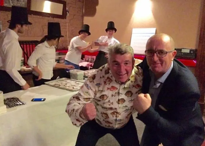 Ringrone 1st Floor Apartment, With Step Access Only 아파트