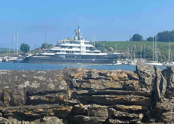 Appartement Ringrone 1st Floor Apartment, With Step Access Only *