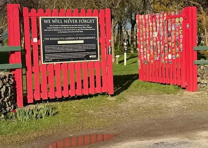 Ringrone 1st Floor Apartment, With Step Access Only アパート キンセール